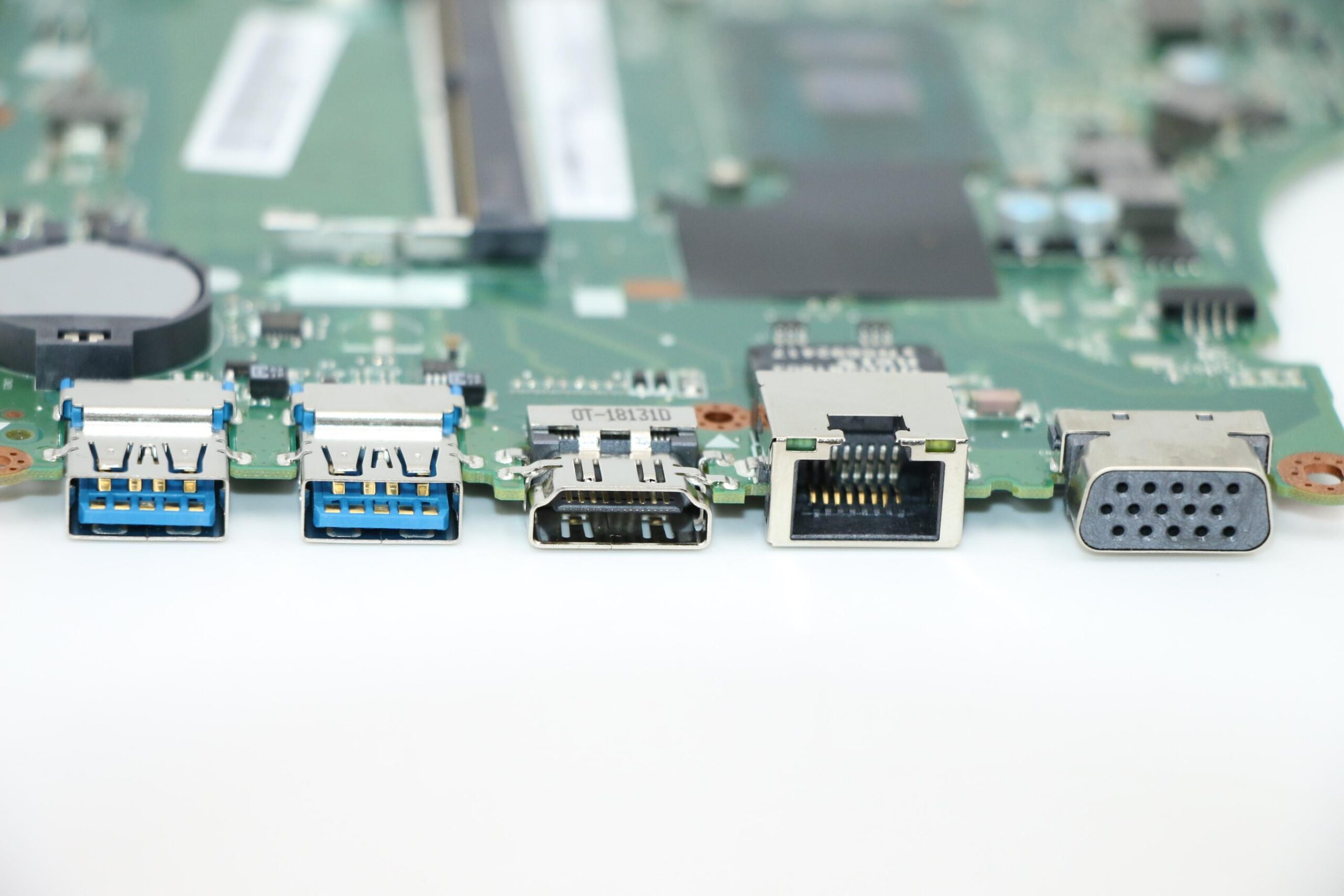 System Board Para Lenovo V310 - intel I5 6200U - Image 2